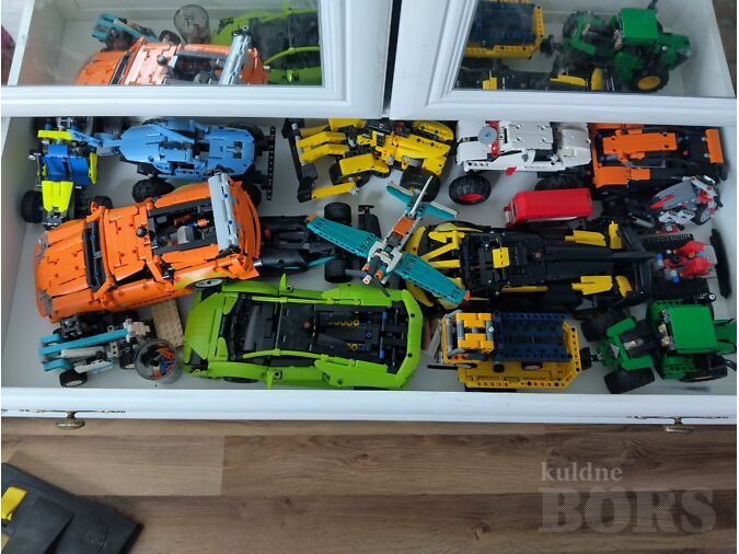 LEGO TECHNIC