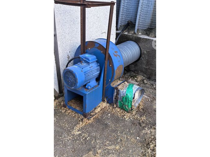 7,5 KW TÖÖSTUSLIK TSENTRIFUGAALVENTILAATOR / SAEPURU ÄRATÕMME