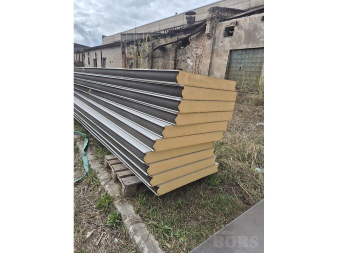 SEINA SANDWICH-PANEELID PIR 120 MM (2. SORT) – LAOS RIIAS