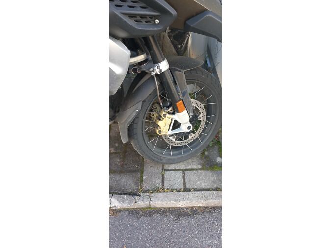 ESI PORILAUA PIKENDUS BMW GS