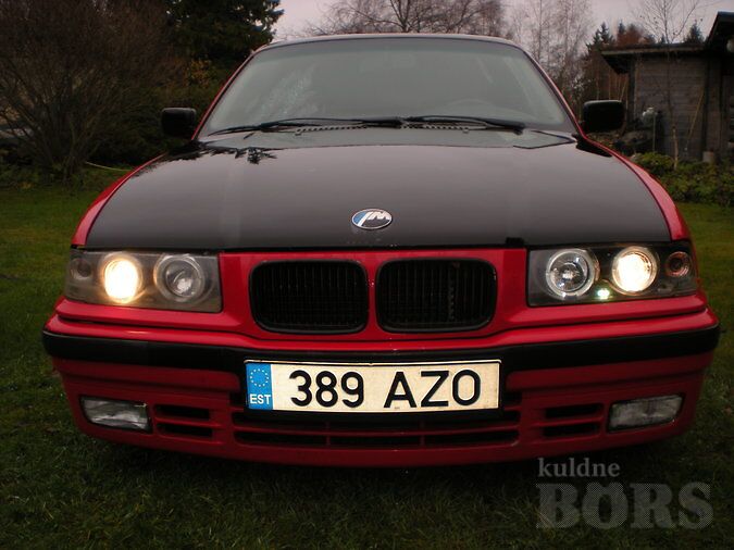 BMW 325 2.5 R6 141 kW -92
