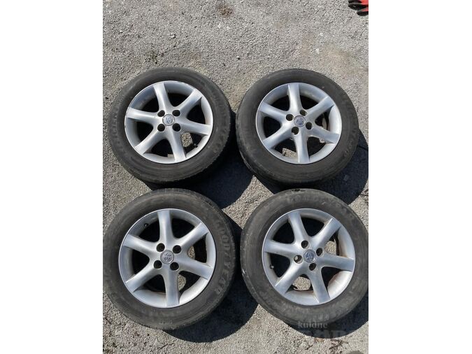 TOYOTA ORIGINAAL VALUVELJED 15” 4X100
