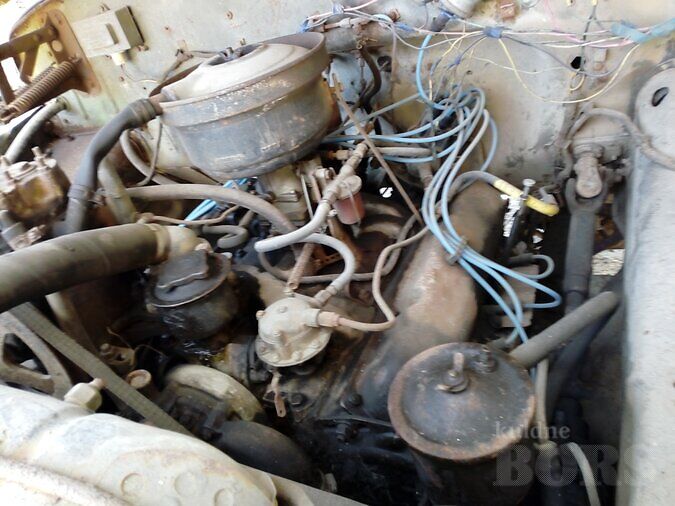 ISELIIKUVLAOTUR ZIL 130
