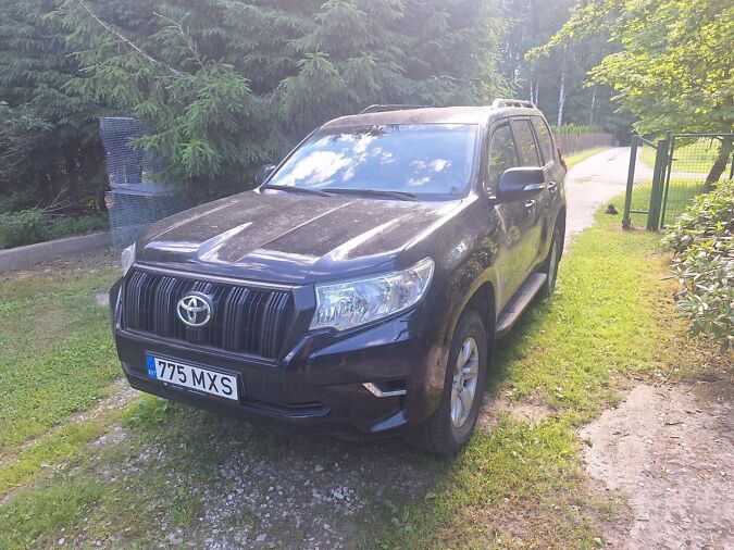 TOYOTA LAND CRUISER 2.8 150 kW
