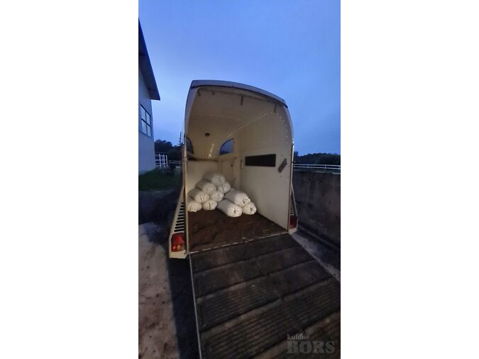 HOBUSE TURBASÕNNIK