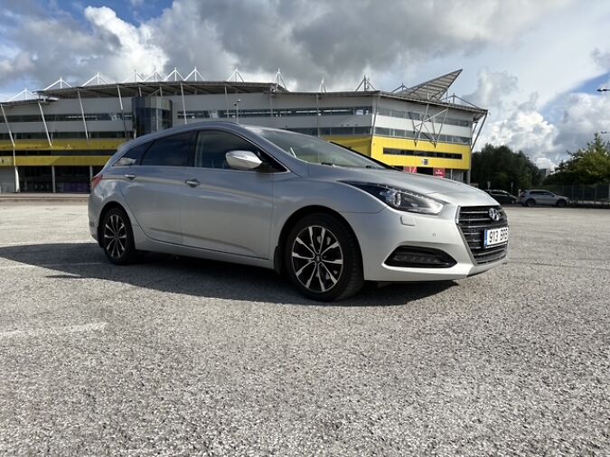 HYUNDAI I40 CRDI 1.685 CRDI 107 kW