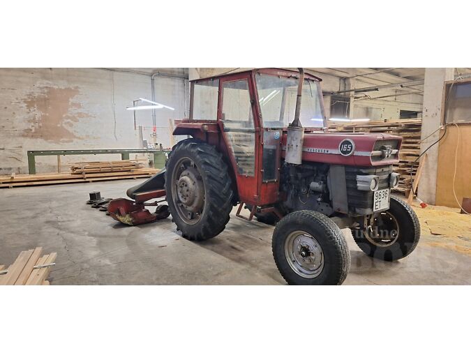 TRAKTOR MASSEY FERGUSON 165