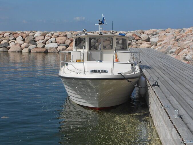 MÜÜA VÄIKELAEV BELMAR 900C