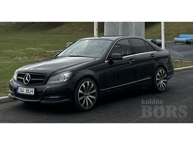 MB C220 W204 CDI 125 kW -11