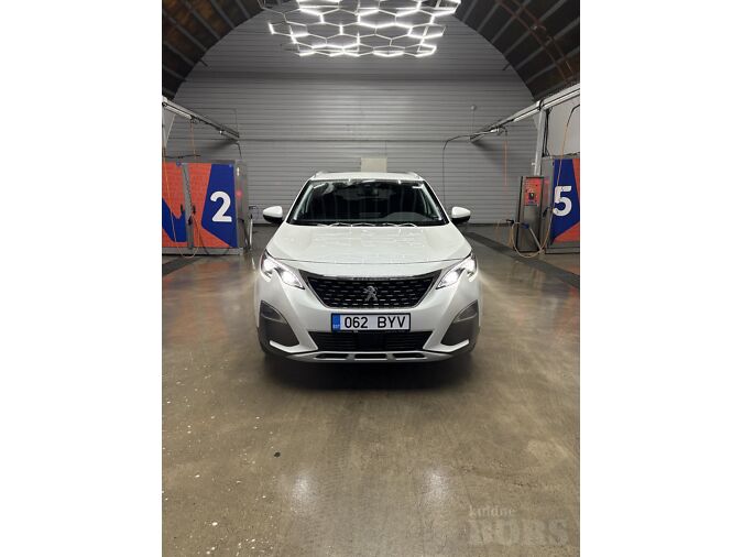 PEUGEOT 3008 1.499 96 kW -18