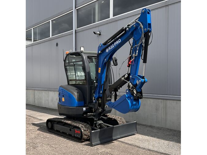 RIPPA R32 PRO MINIEKSKAVAATOR