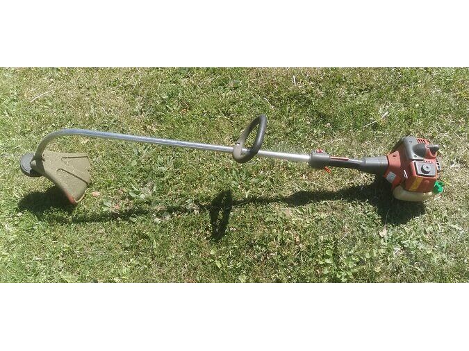MÜÜA HUSQVARNA TRIMMER